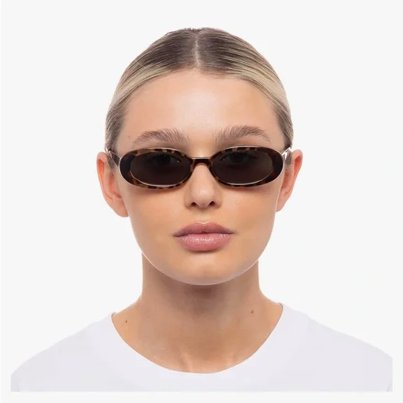 Le Specs Women's OUTTA LOVE Sunglasses - Picture 5 of 6